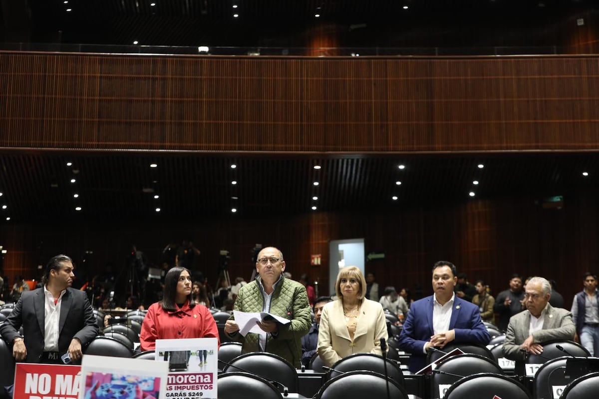 "Una llamada a la memoria: Diputados del PRI piden un homenaje justo y transparente a los policías que han dado su vida en servicio"