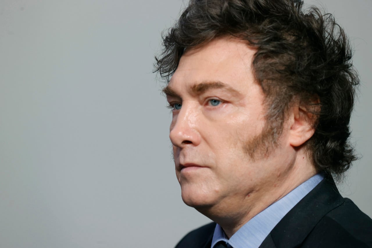 La sorprendente caída del favor popular de Milei: ¿cómo perdió la confianza de los sudamericanos en su imagen presidencial?