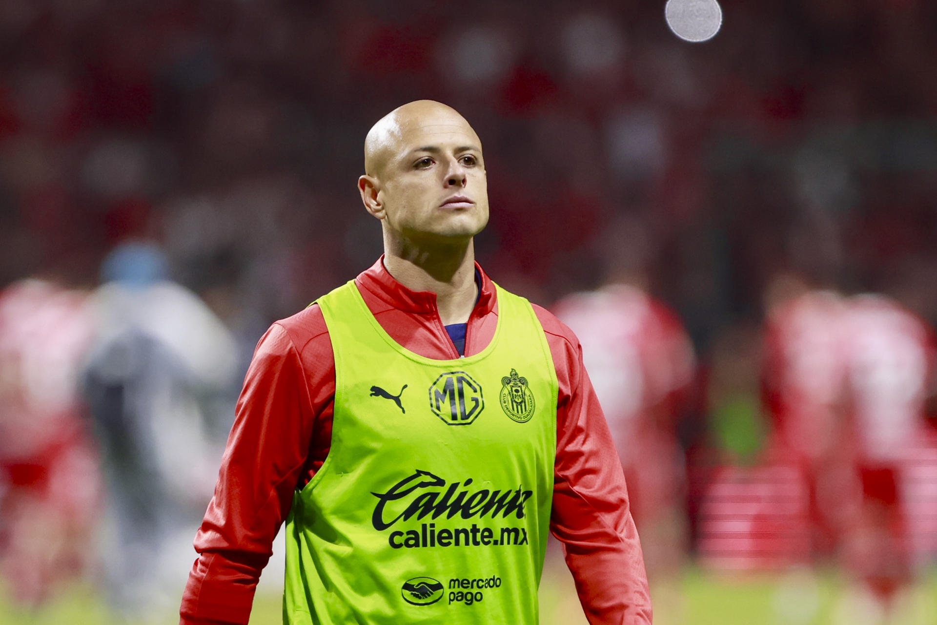 "Hernández apunta a la vanguardia: ¿Cuál será el destino del 'Chicharito' en la próxima temporada?"