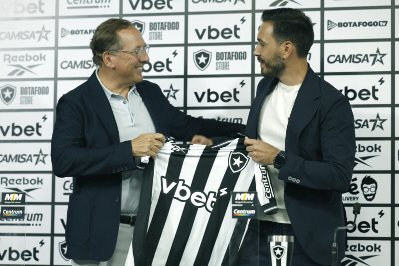 El legado de Ancelotti en juego: misteriosas circunstancias rodean el debut de su hijo como técnico en Botafogo