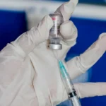 Vacunas en entredicho: El hijo del icono estadounidense Robert F. Kennedy cuestiona la seguridad del calendario oficial de inmunización infantil en EE.UU.