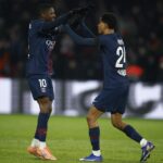 El ímpetu de Dembélé lleva al PSG a la cima de la lucha por el título de la Ligue 1.