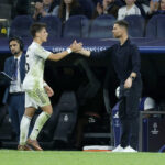 La Generosidad de Xabi: Un Homenaje en Acción, desde Estrellas Emergentes hasta Veteranos del Fútbol.