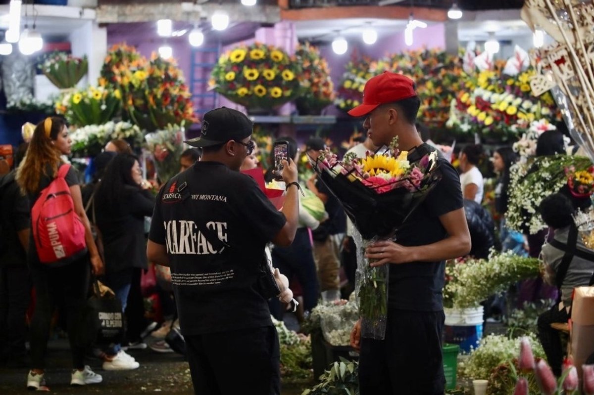 Día del Amor y la Amistad dejará derrama de más de 6 mil 300 millones en CDMX